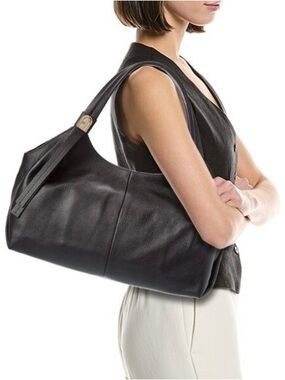 Furla Planeta Vitello Keria M Hobo
Colour Nero NWT